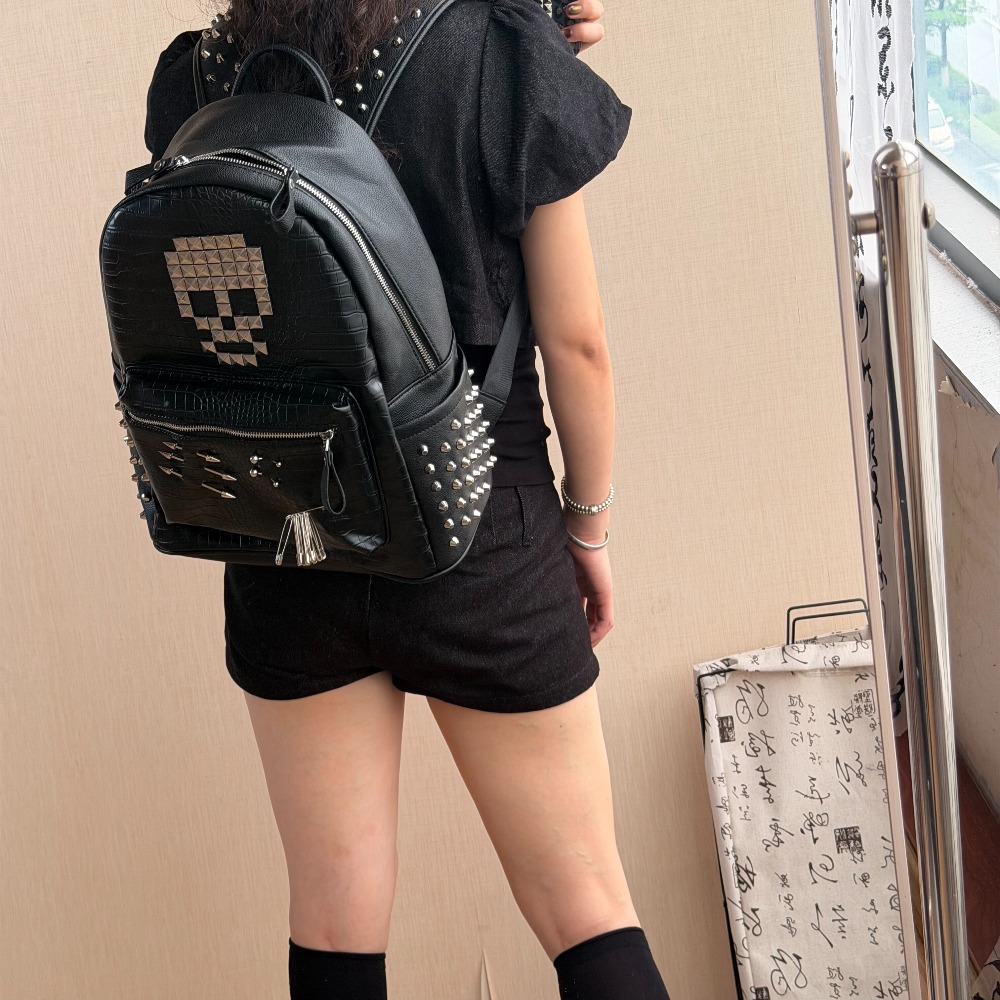 Original Black Crocodile Patte - đánh giá và giá Street Fashion Types