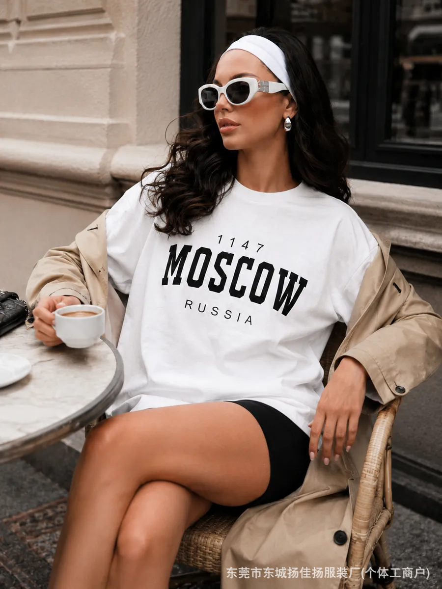Russian Fashion Slavic Travel  - đánh giá và giá Street Fashion Moscow